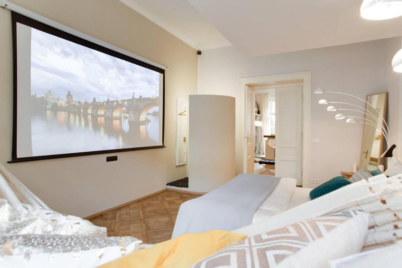 Bright Prague Na Porici Apartment Exterior photo